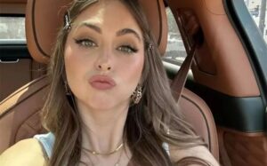 Natalie Florence OnlyFans: Natural Beauty, Creative Expression, and Fan