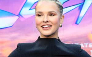 Kinsey Wolanski’s OnlyFans – From Viral Pitch Intrusion to Self