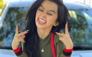 Carly Jane OnlyFans: Bold Persona, Playful Energy & Personalized