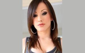 Hannah Straight’s OnlyFans and the Wellness-Driven Life She’s Built Online